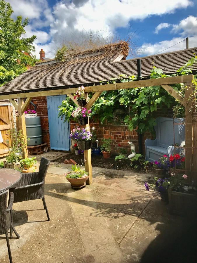 St.Catherine'S Cottage, The Old School House Long Melford Exterior foto